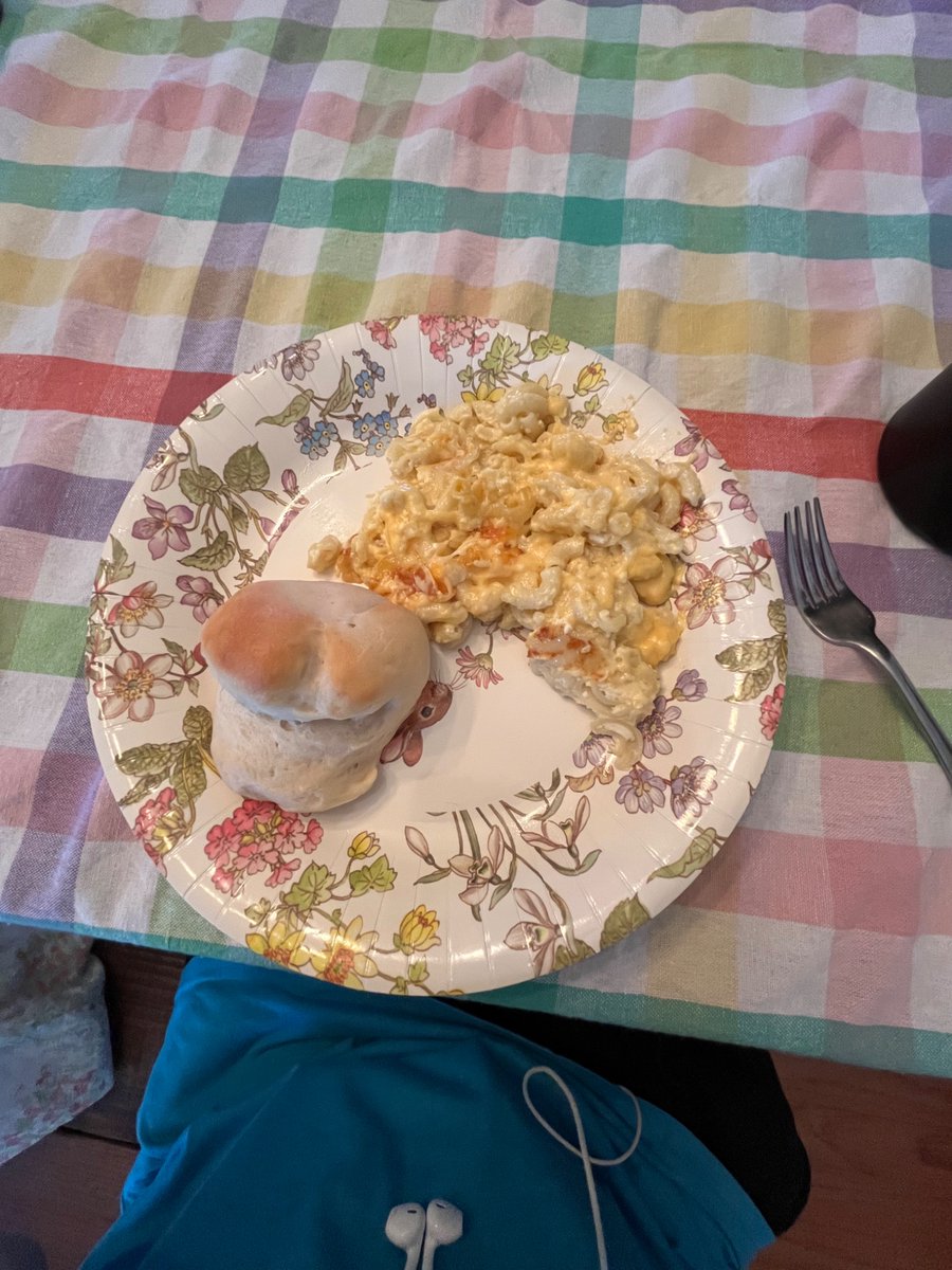 swag || seeing tai 4/19 tweet media