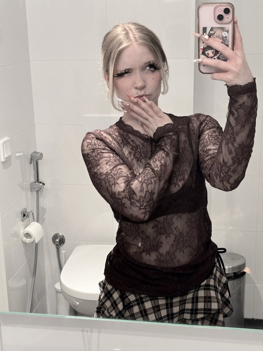 ada 🍨♥︎ tweet media