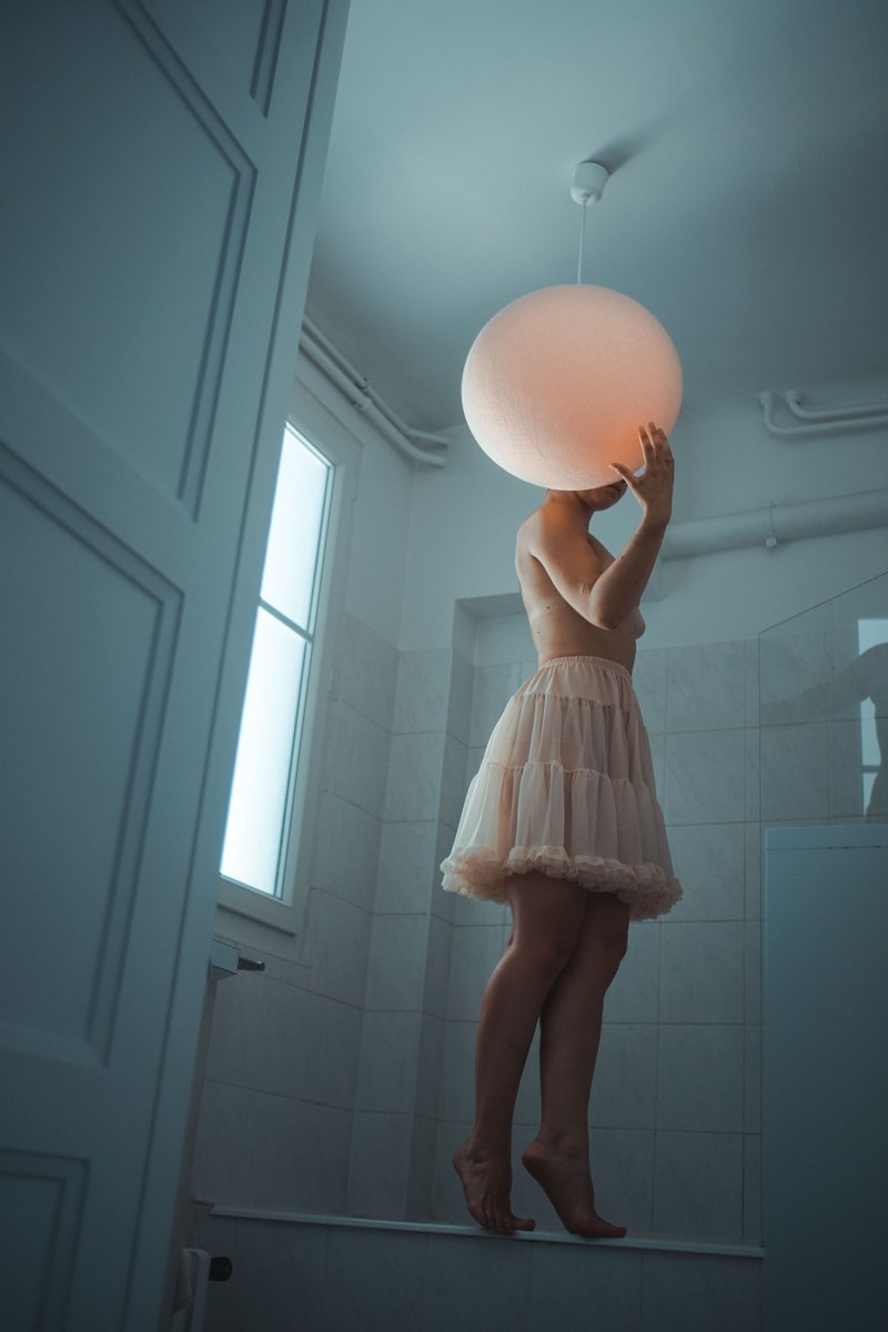 mohography's tweet photo. Paris, si tu travailler avec moi, dm https://t.co/q8Z9JQRfSZ