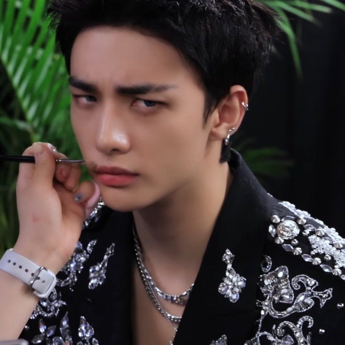 딸기 케이크 🌟Hyunjin Cartier Panther🌟 tweet media