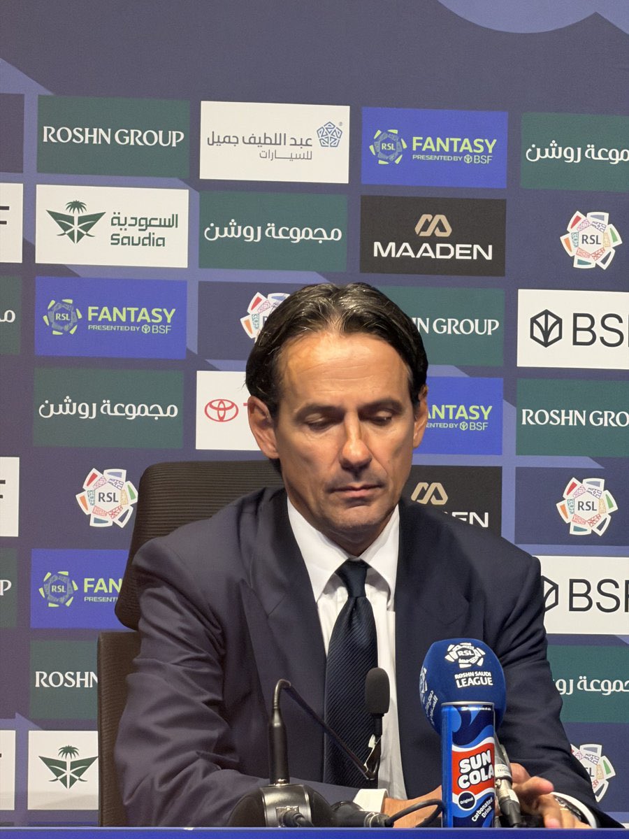 عمرو tweet media