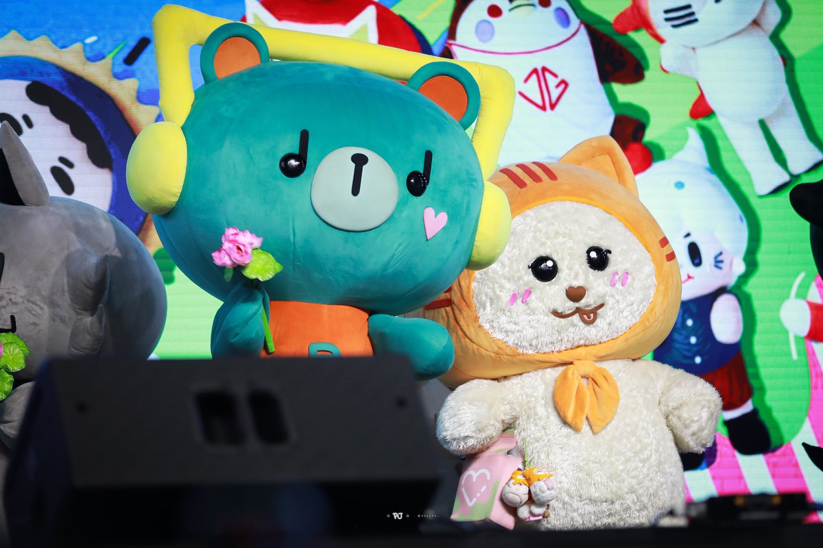 •พีเจจจจจ•🚂 tweet media