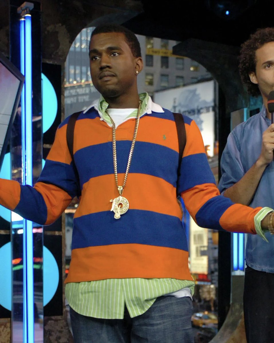 yzyupdates tweet media