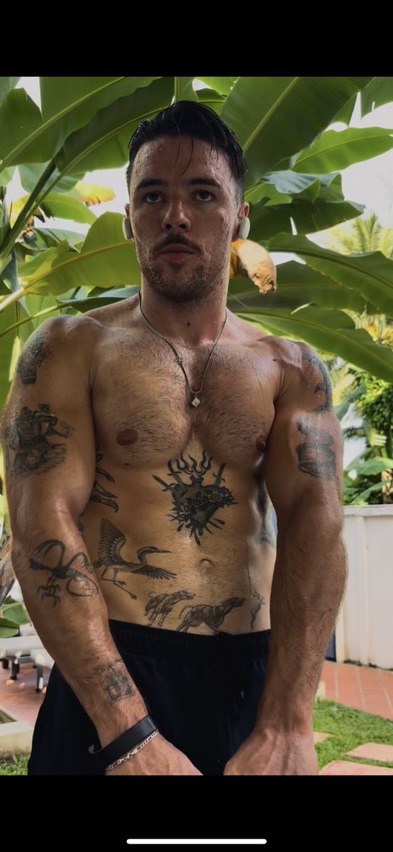 rickafterdark's tweet photo. Jungle sweat https://t.co/u024fiG4lL