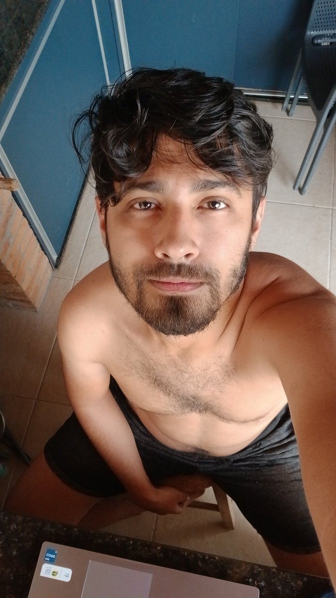 Avery 🐼 tweet media