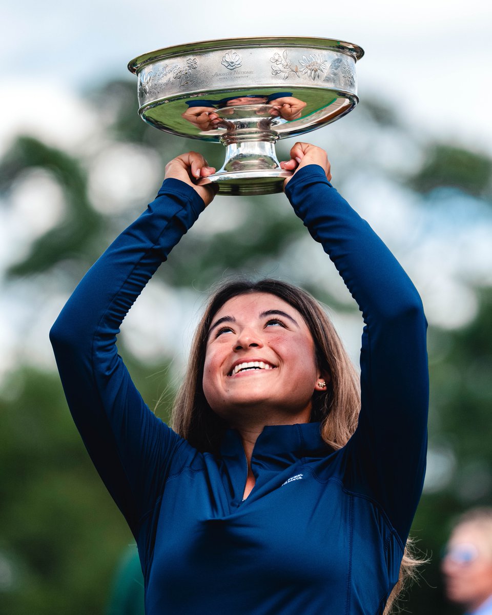 ArkRazorbacks's tweet image. For the FIRST time ever, a RAZORBACK is the ANWA champion.🐗👏