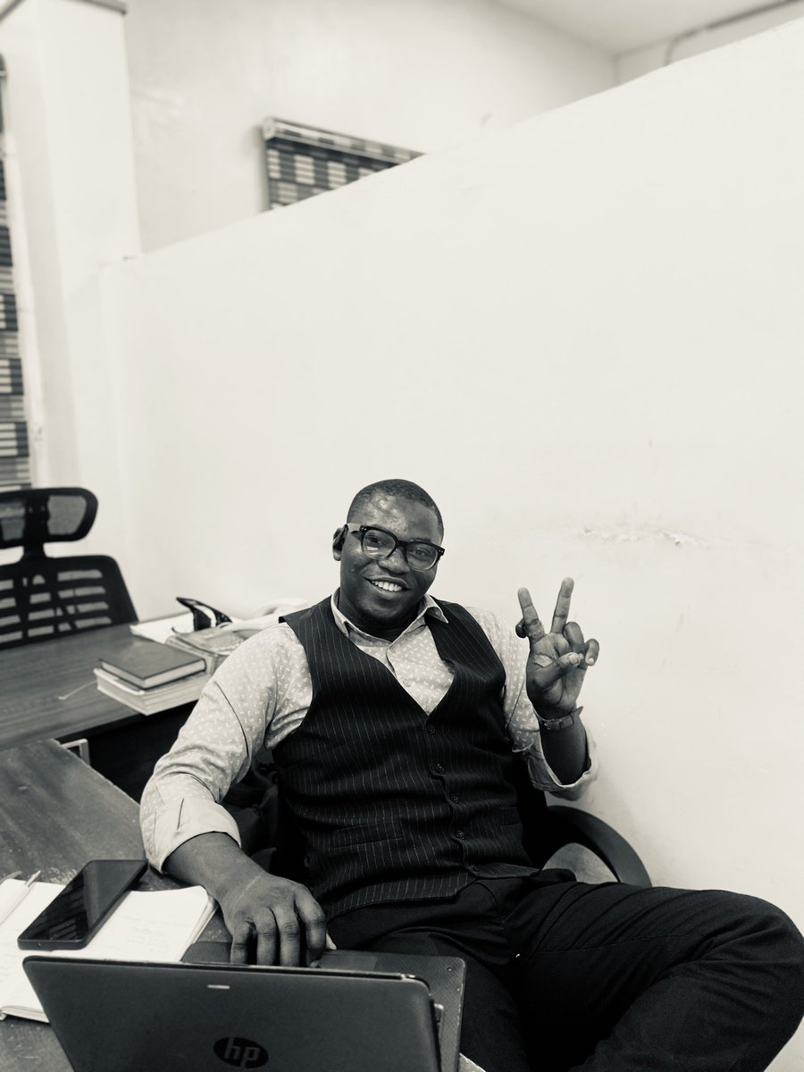 Rayban_abacha tweet media