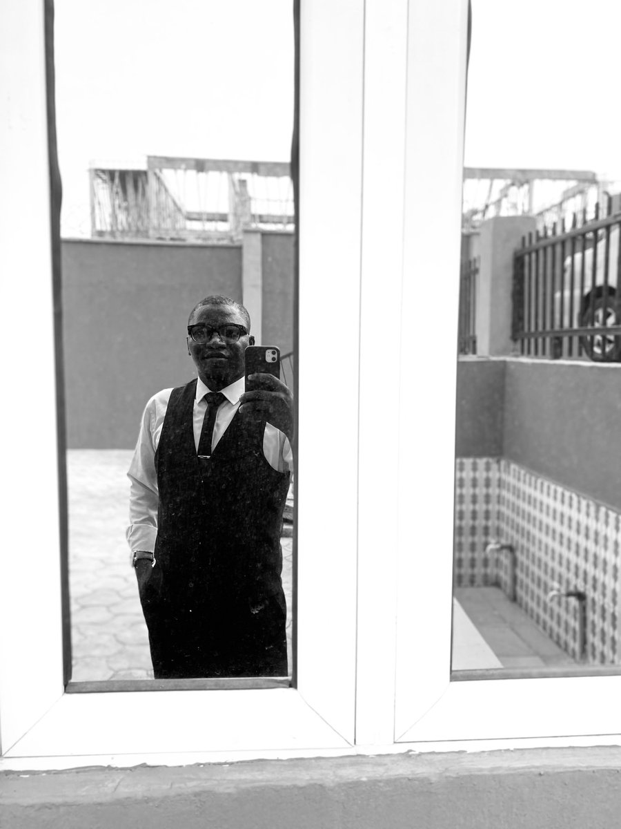 Rayban_abacha tweet media