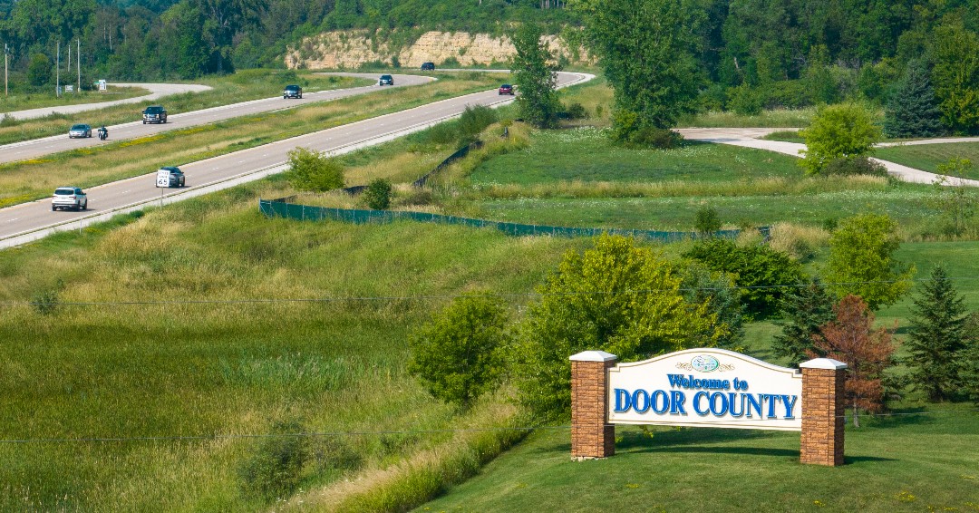 Door County tweet media