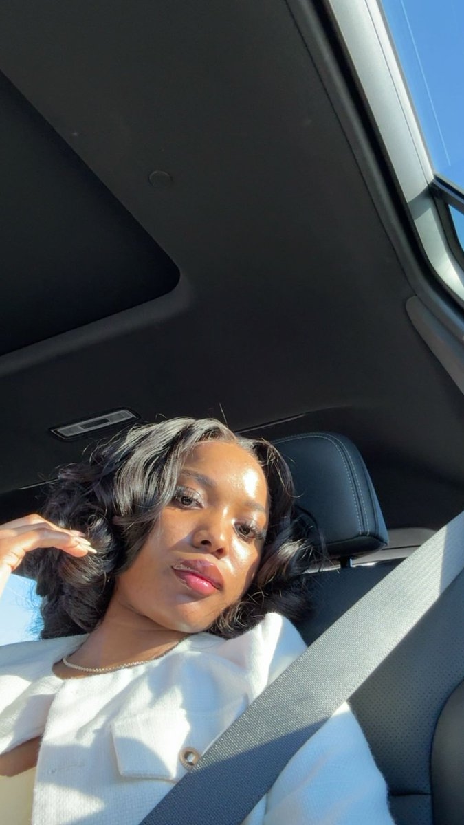 Dura, coco money 🎀 tweet media