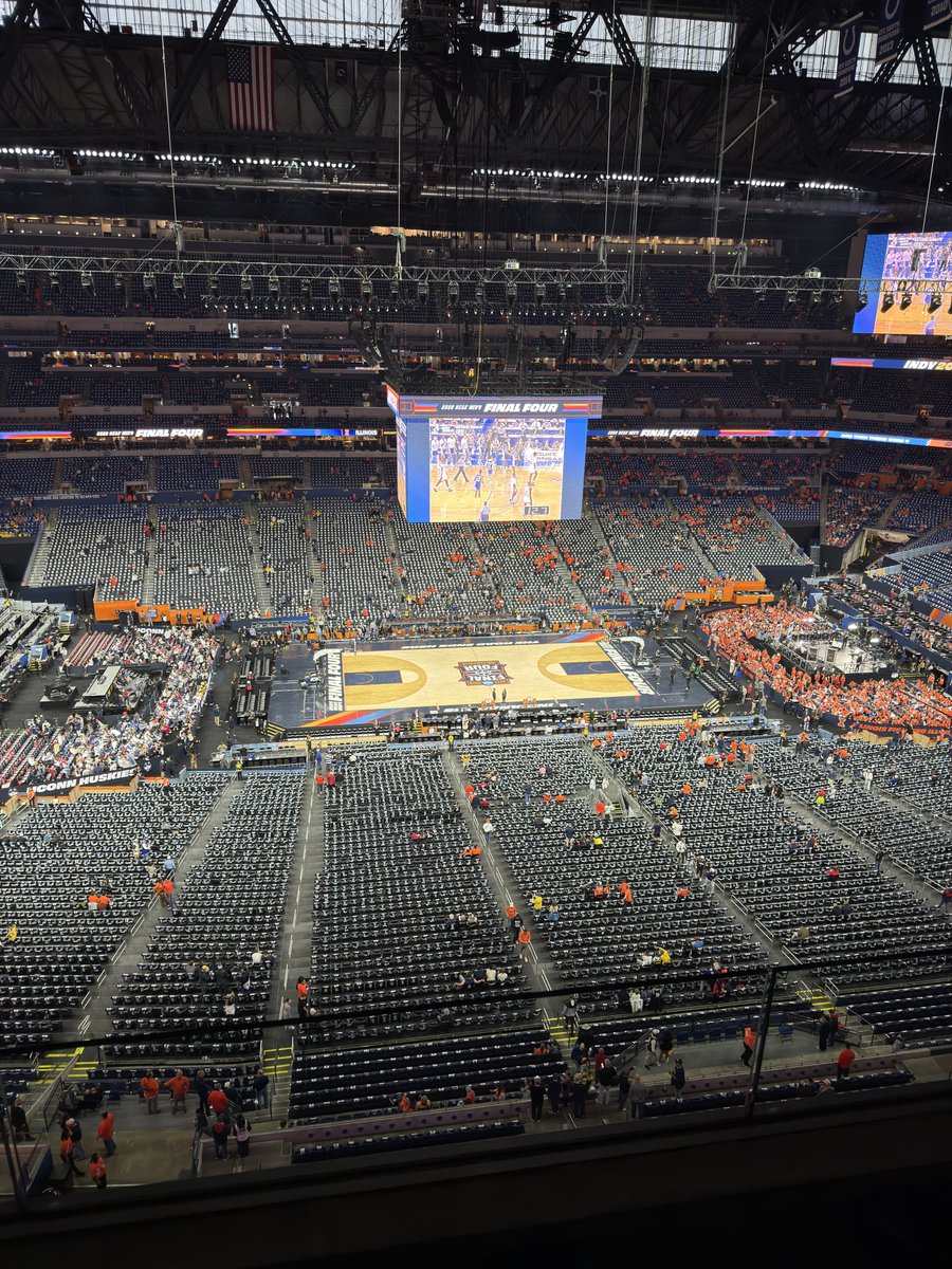 Alejandro Alvarez tweet media