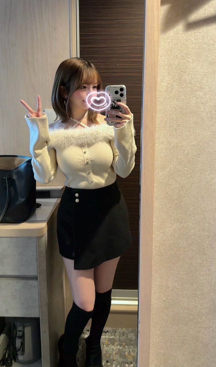 りの🐰 tweet media