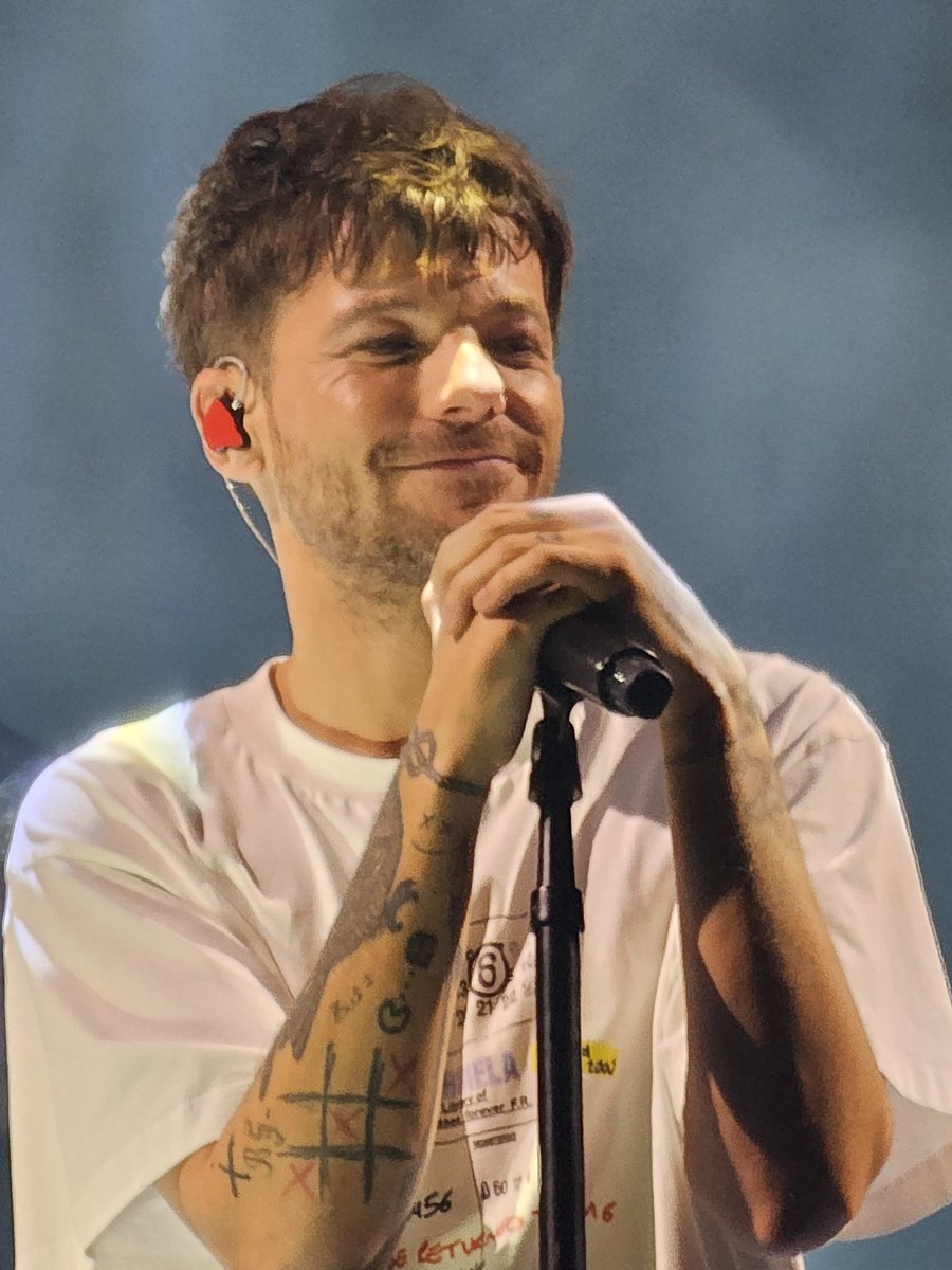 Louis Tomlinson Argentina 🇦🇷 tweet media