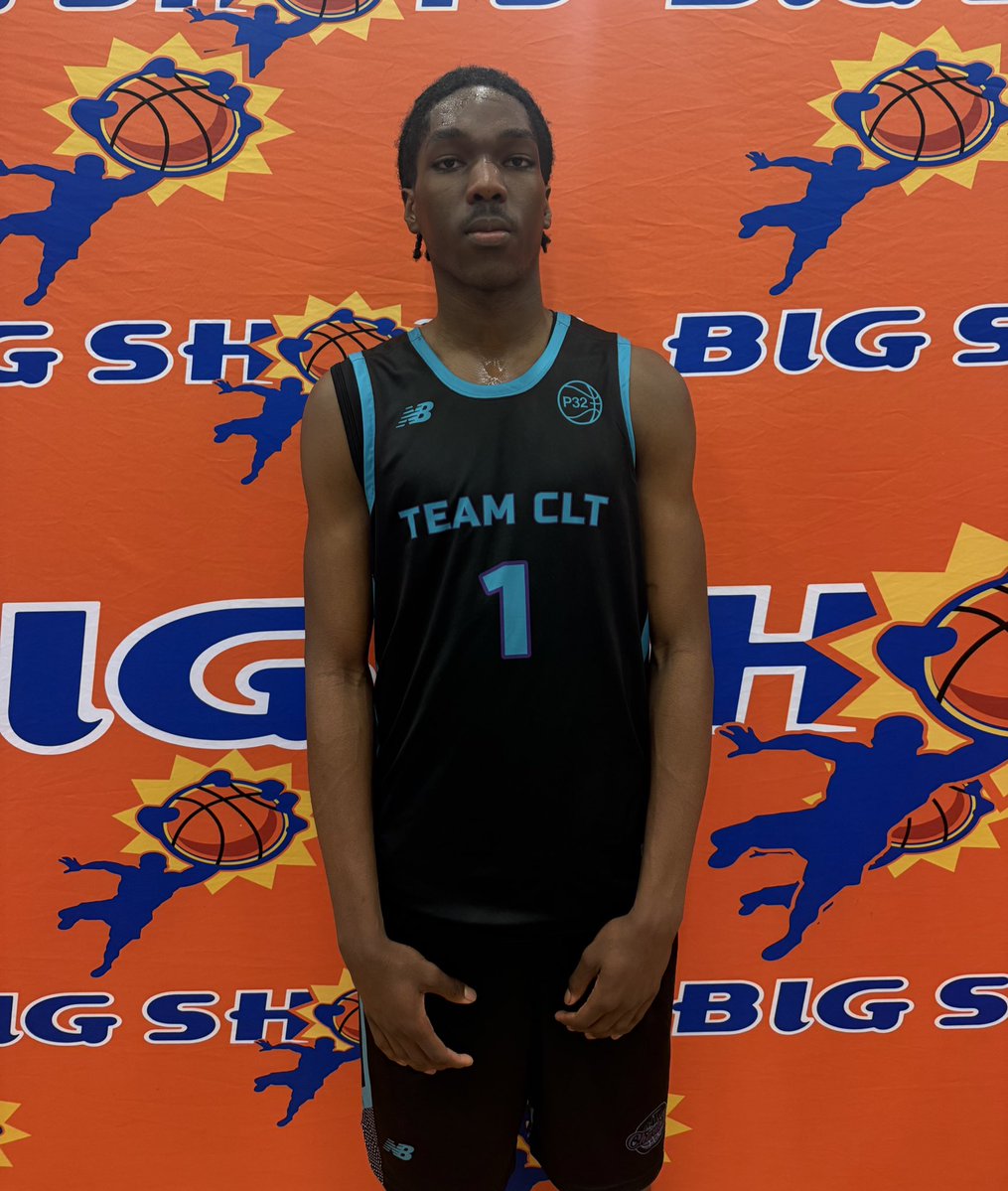 BIG SH🏀TS tweet media