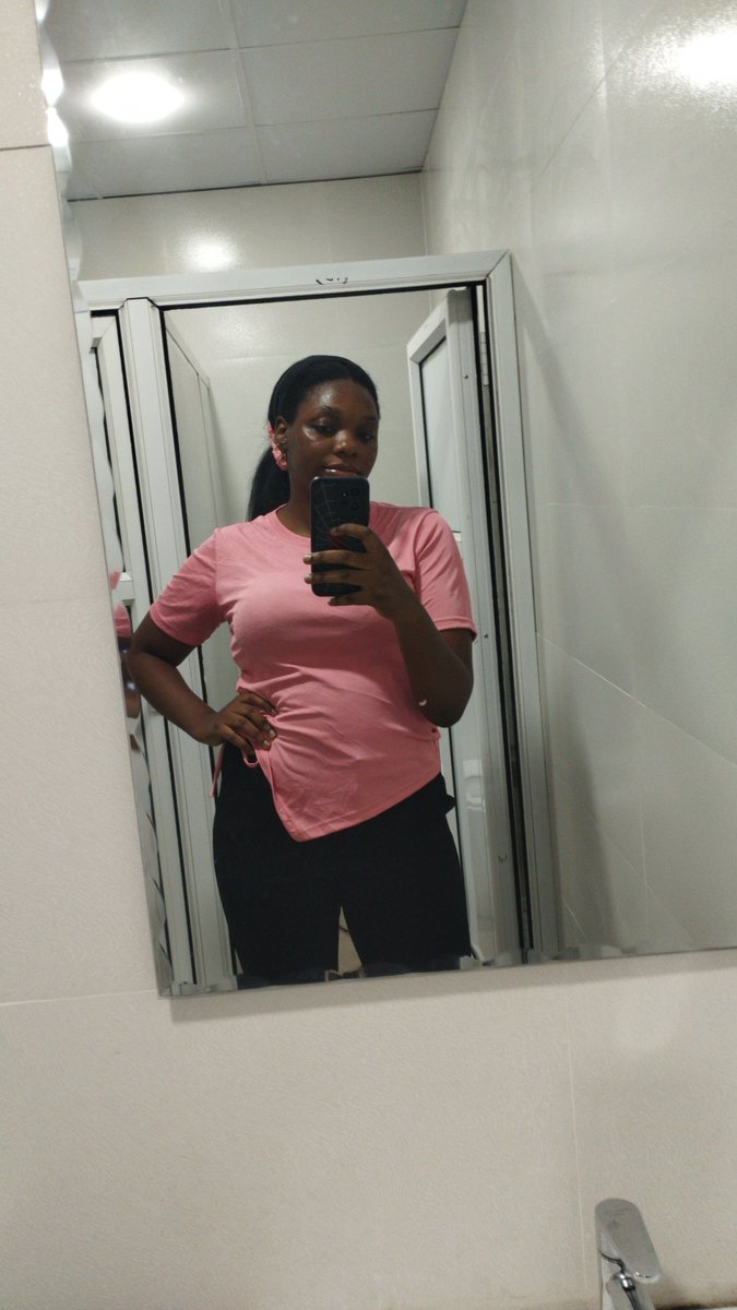 Kori 👁️👄👁️ tweet media