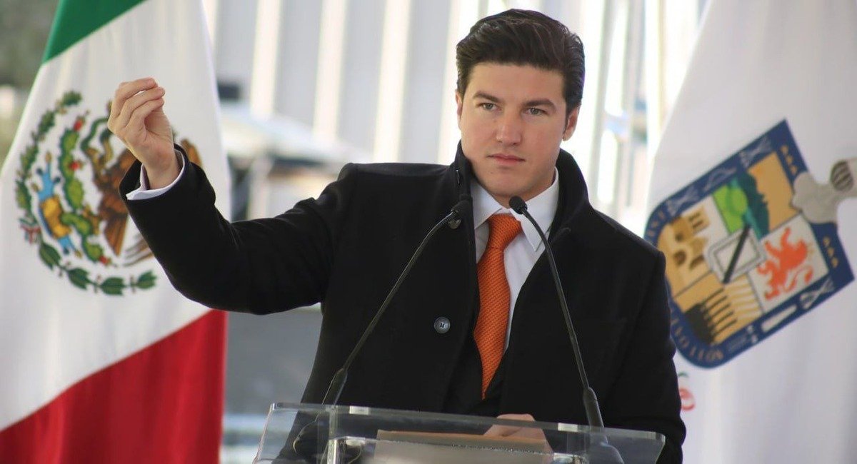 El Charro Político tweet media