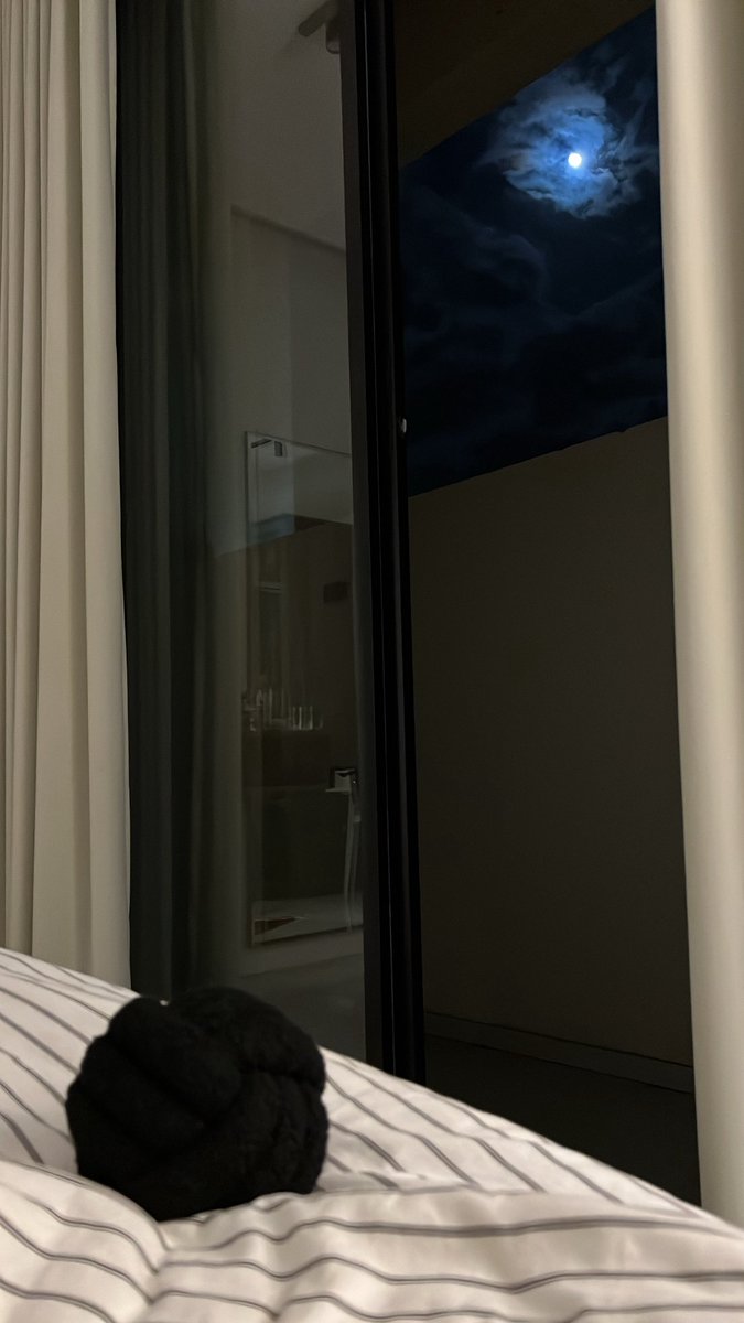 رغــد tweet media