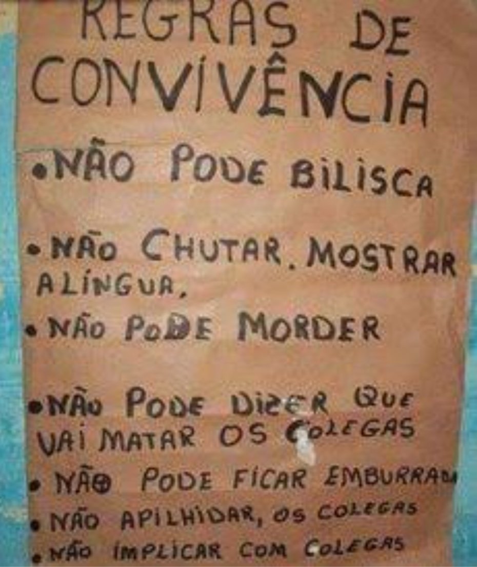 Letreiros e placas (e outras coisas) estranhas tweet media