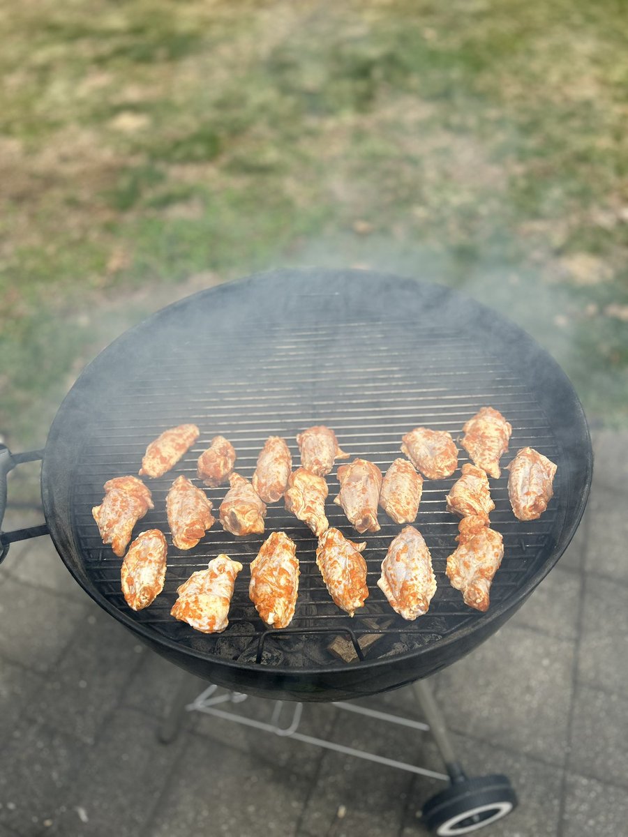 Apollo_21mil's tweet image. $iren and $sofi paid for the smoked wings, update soon.

#optionselling