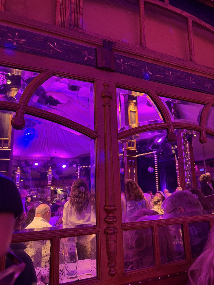 Uwe_Lutz_'s tweet photo. #WhatANight https://t.co/7g2mrndpZt