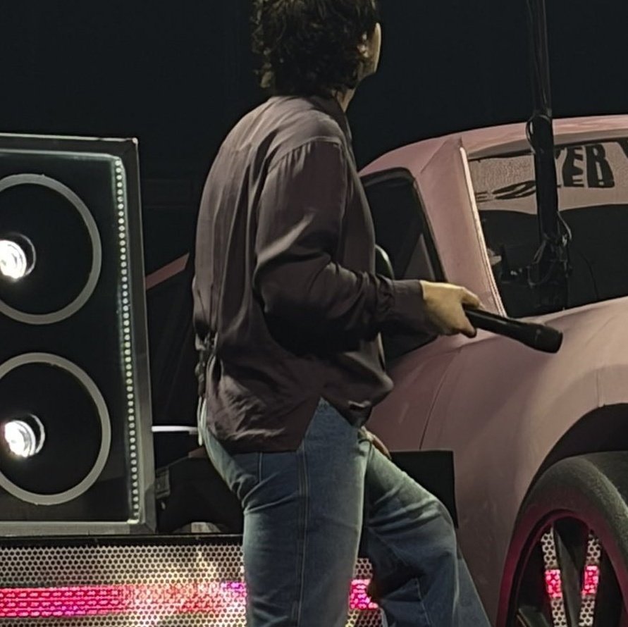 giovana ★ tweet media