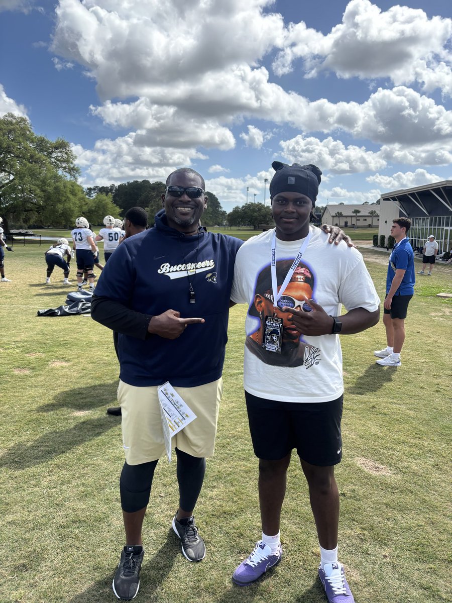 Ty’Quavian Jones tweet media