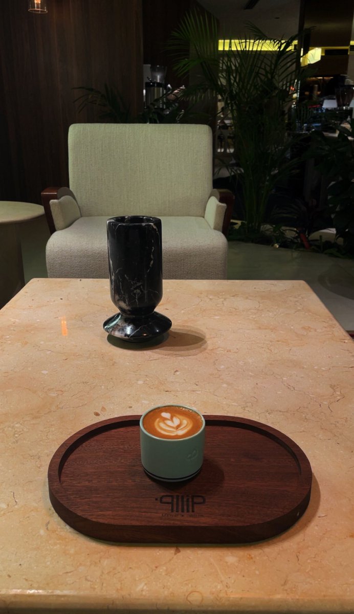 SMITH 🜃 tweet media