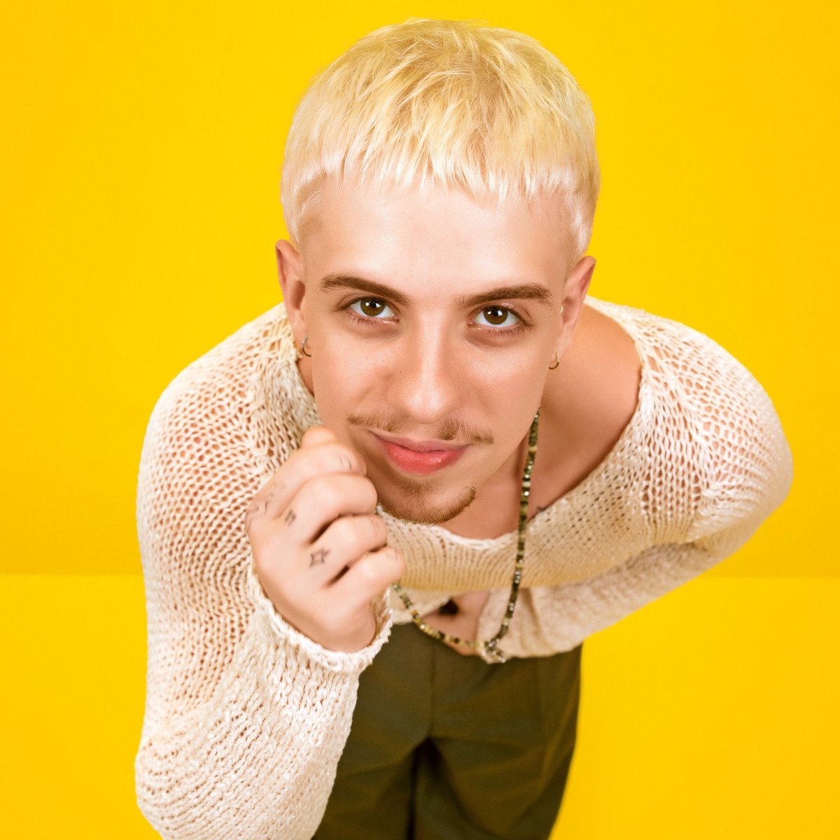 UpdateCharts tweet media