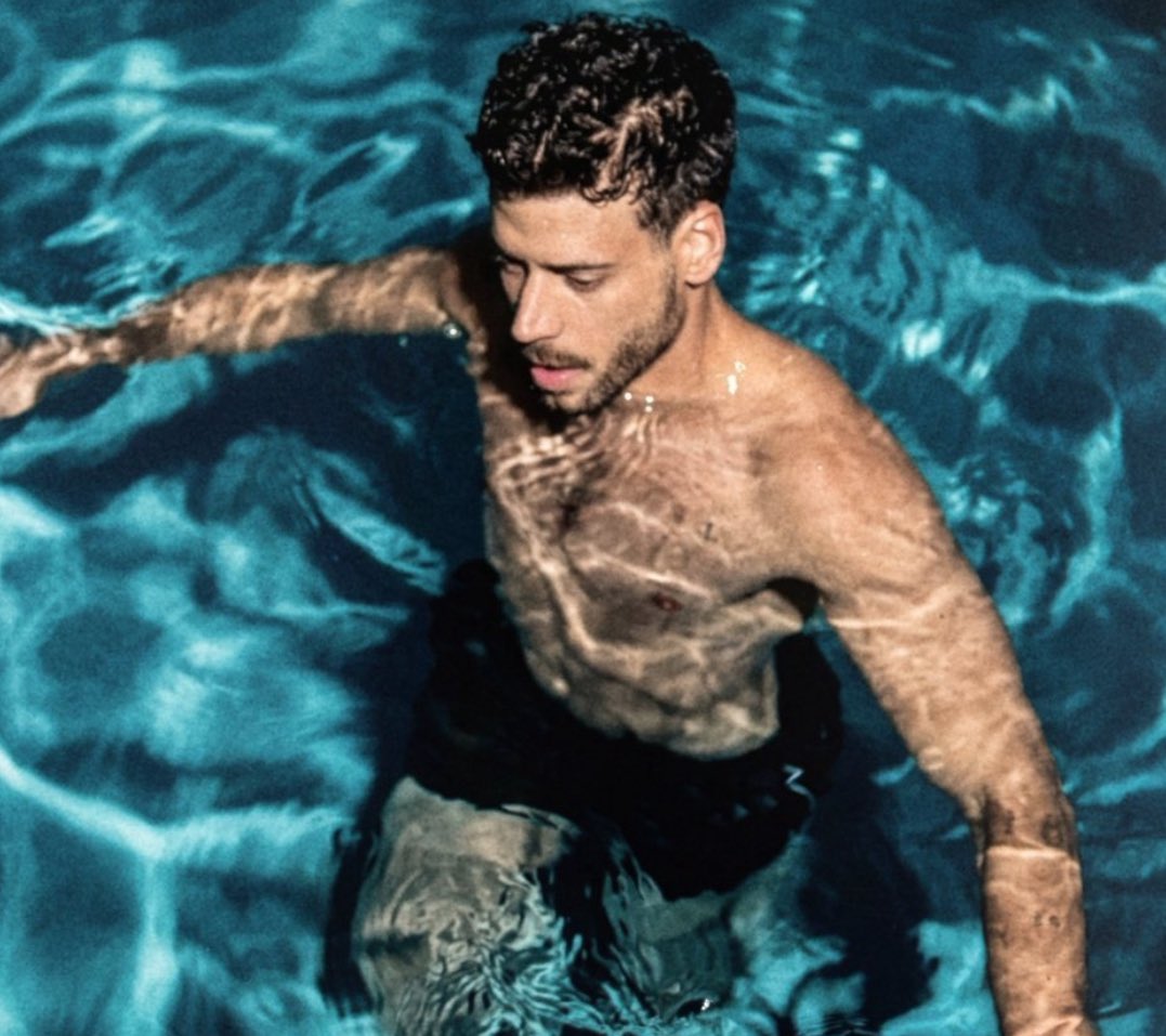 ℝ𝕖𝕪 tweet media