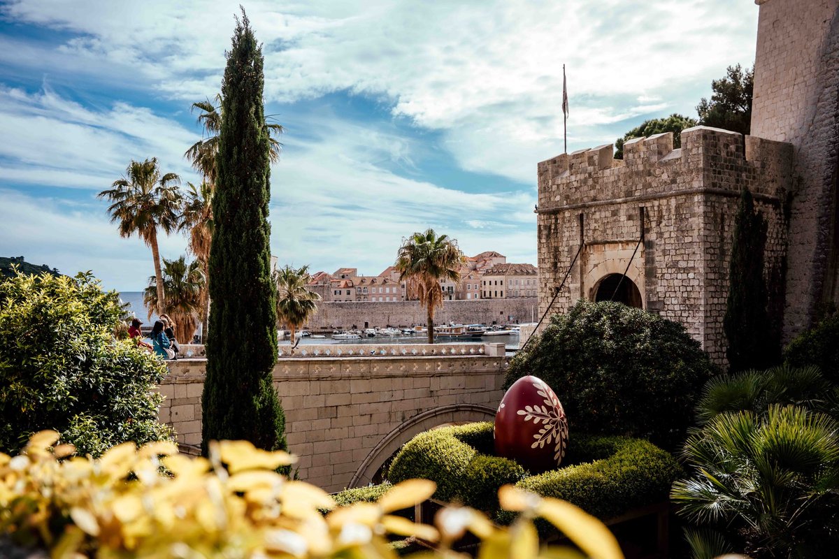 Happy Easter to all our friends around the world! 🌞

📸 City of Dubrovnik