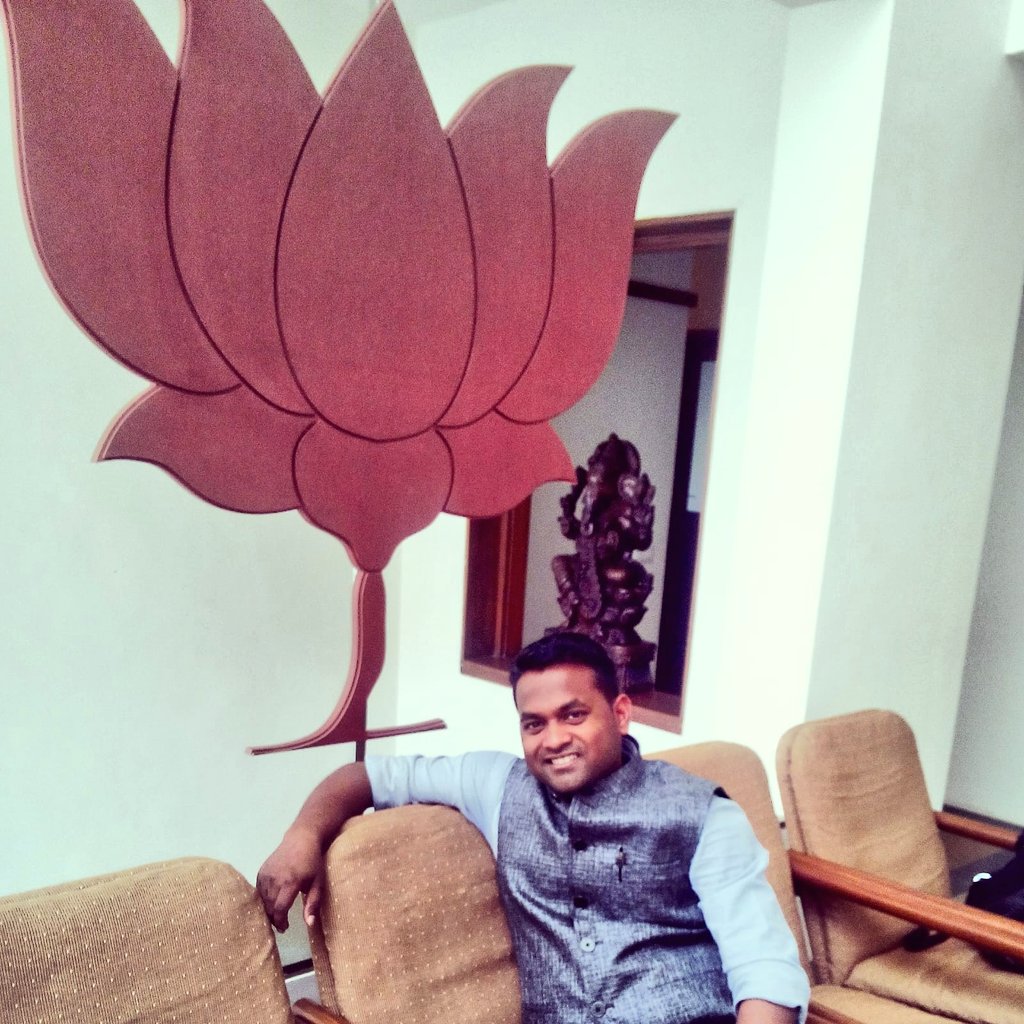 Pravashdey's tweet photo. #BharatInAction2026
Committed to
#ViksitBharat2047 🧡🤍💚
#NationFirst @RSSorg 🙏
Karyakarta #FriendsOfBJP 🚩 @BJP4India @BJP4UP @BJP4Odisha
@BJPnri @BJP4Assam
@BJP4Keralam @BJP4Maharashtra https://t.co/LmVU9fUtiW