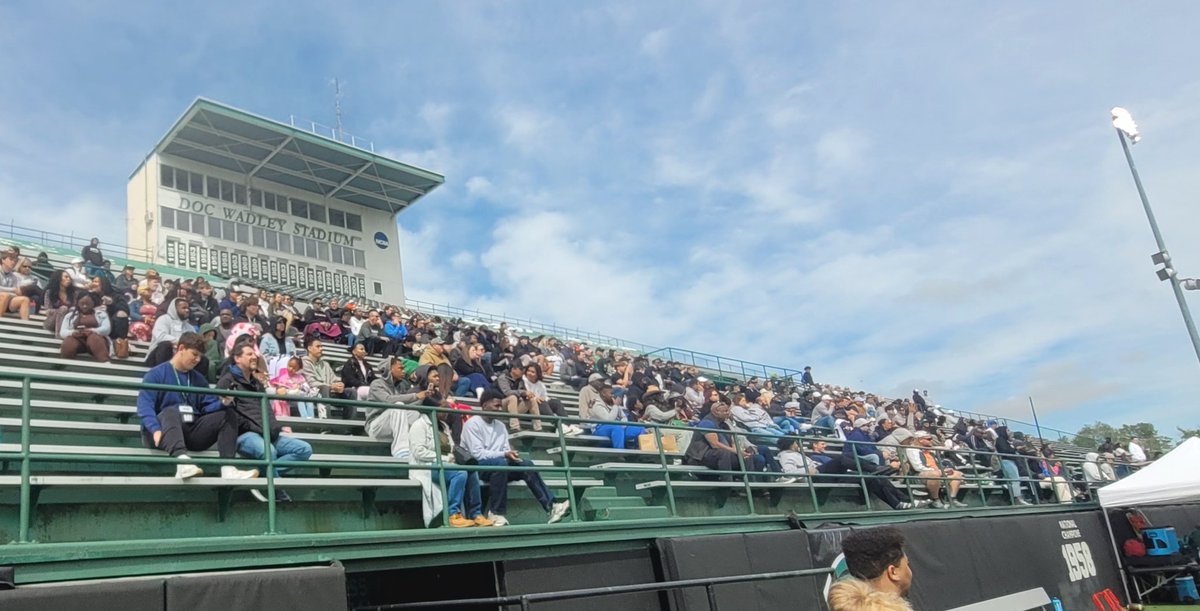 copelanr's tweet photo. Great crowd at the @NSU_Football  Green&amp;White game, this team is going to be special.  @CoachChev6 has this team on point. #ChampionsThinkDifferently https://t.co/kPcZGESky5