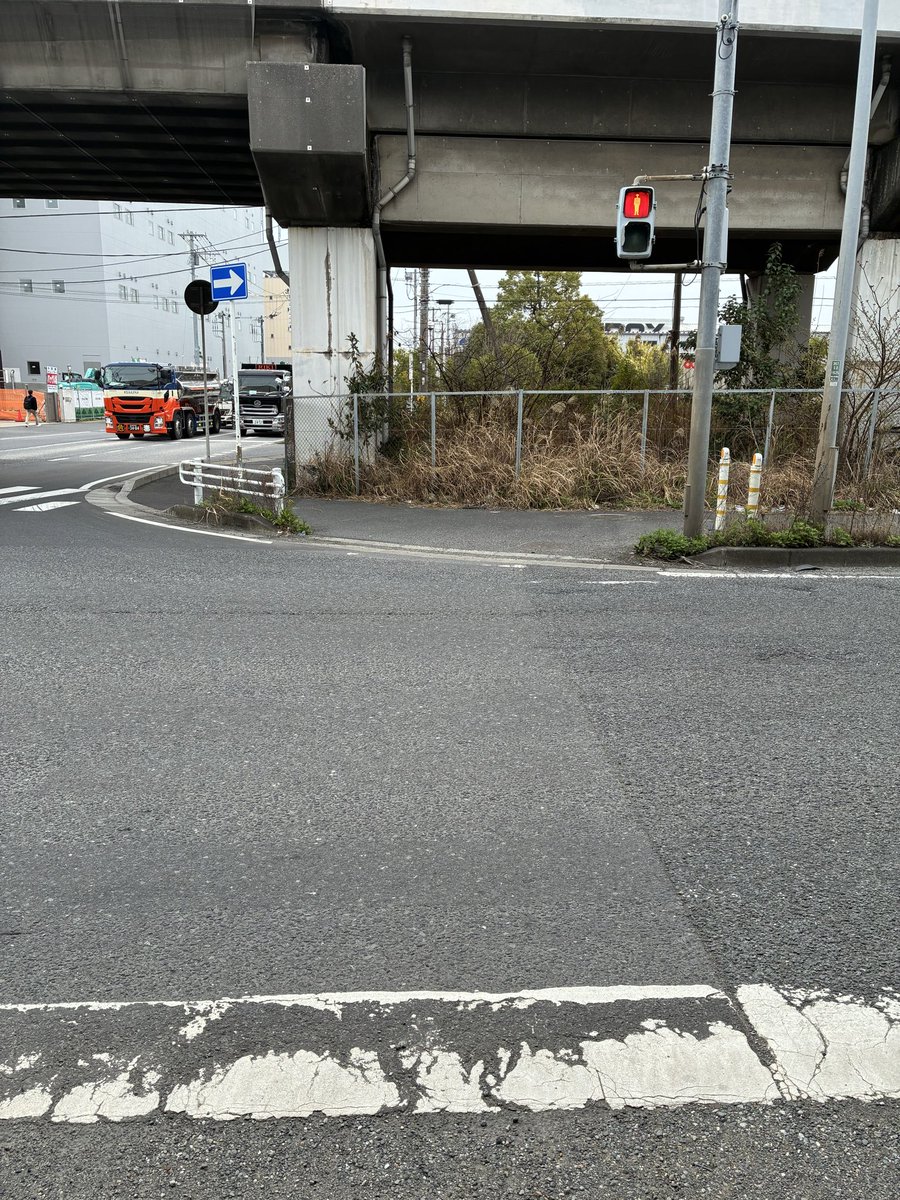nemurima's tweet photo. 千葉県も道路酷くて https://t.co/ftyo2yYpDl