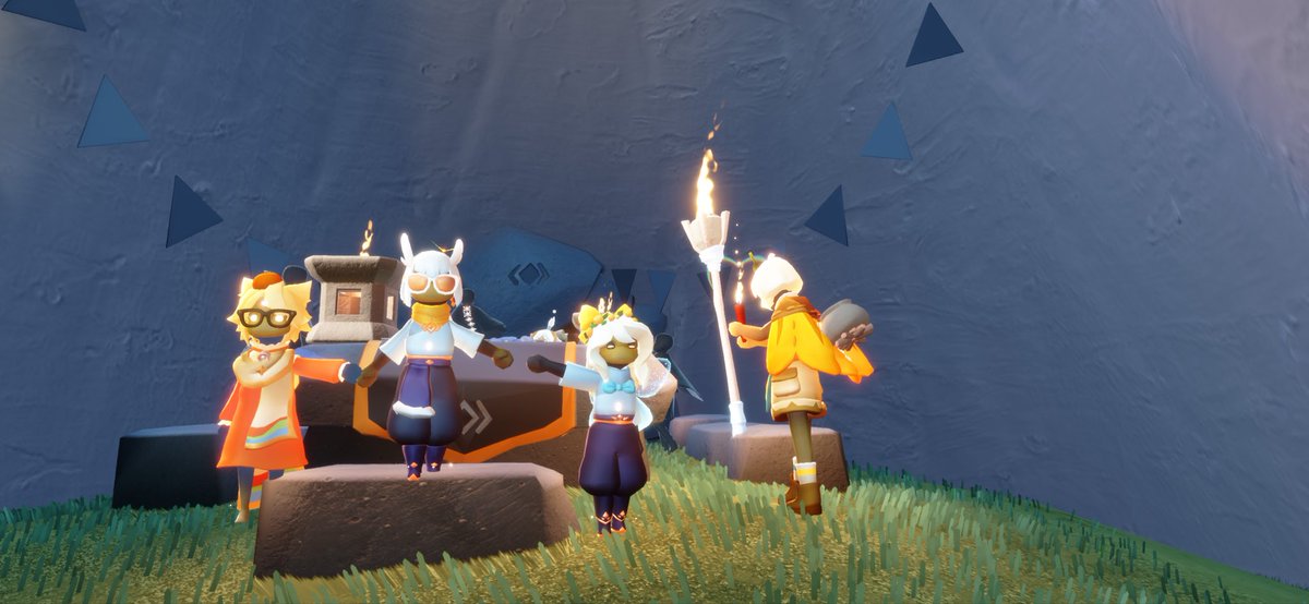 ewinskytech's tweet image. I have not seen you in years. Today I finally met you again. My old Sky friend who kept me company during many CR's and the one who taught me how to chibi-fall ... 

Today was a good day! 😭❤️
@LinhLinh481 🇻🇳

#thatskygame #skychildrenofthelight #skycotl #skyfriends #thatskyhug