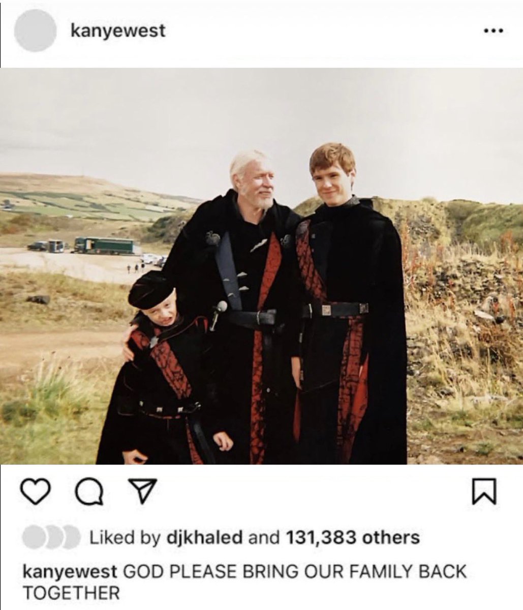 kait🖤 valarrpilled tweet media