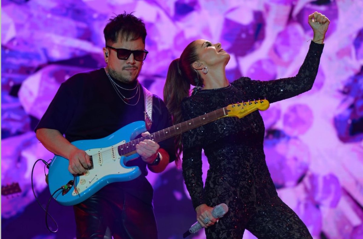 La katthy gomez tweet media