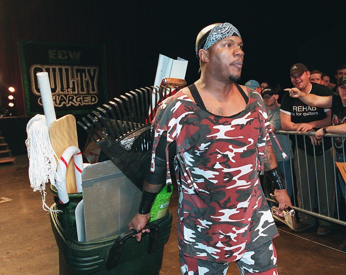 GuyWithGoals14 tweet media