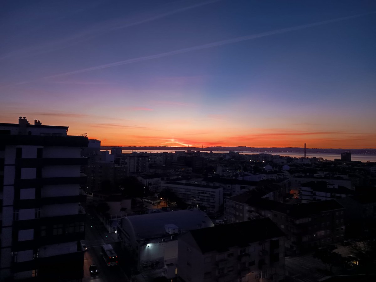 sandra  #loveEmmaSwan tweet media