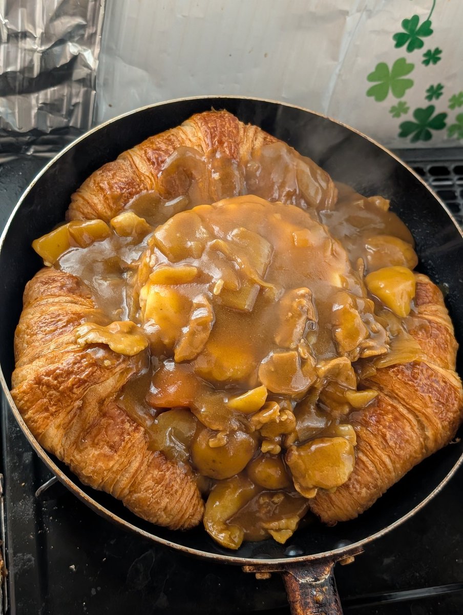 ９回目のクロワッサンカレー！！