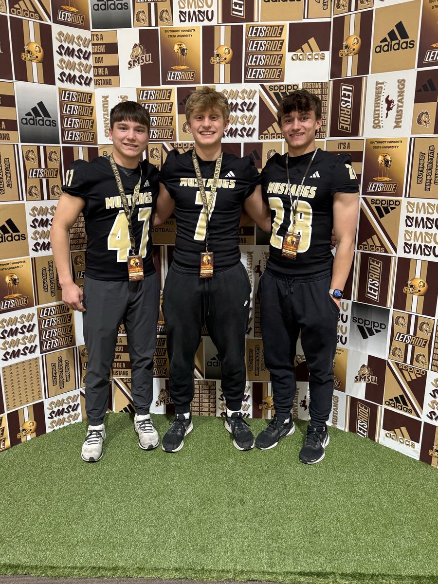 B_Nicklay's tweet photo. I had a great time at @SMSUfootball yesterday! Thanks to the coaches and players for showing us around for the day. I’m excited for future conversations! @CoachSUnderwood @CoachBull16 @CoachB_U @ByronMNFootball https://t.co/1z7aGqkY9F