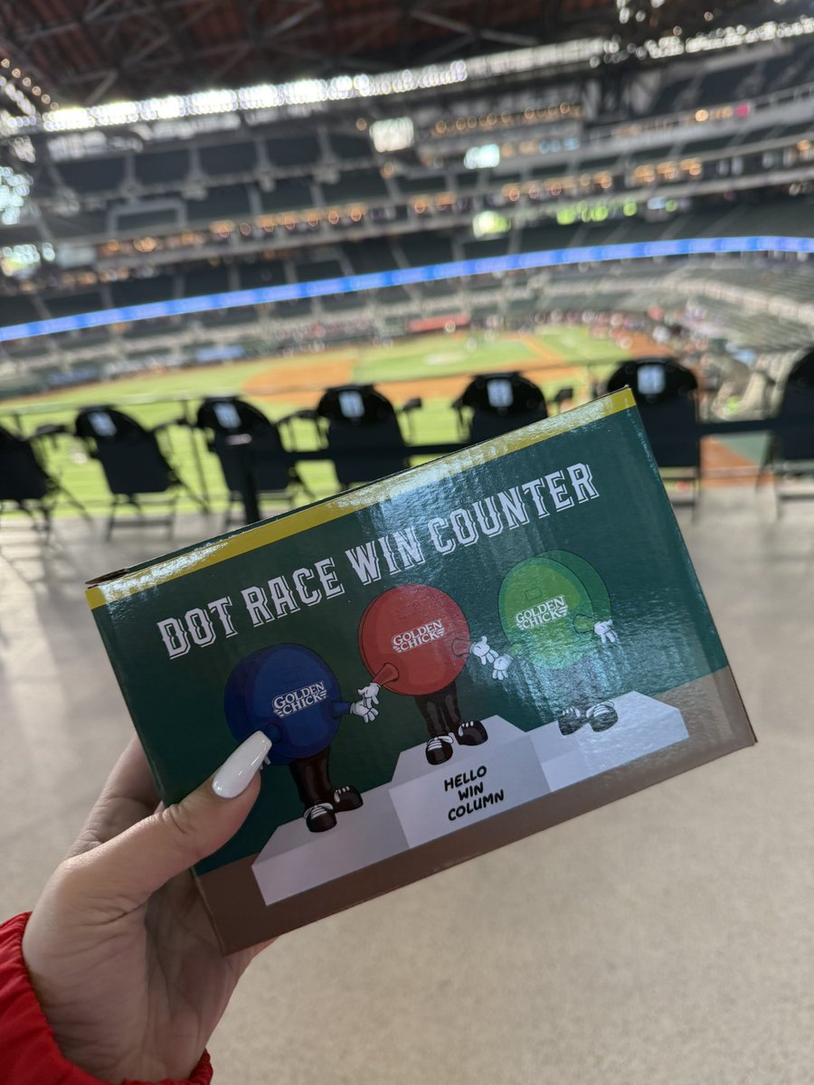 Kaitlynn ✨ tweet media