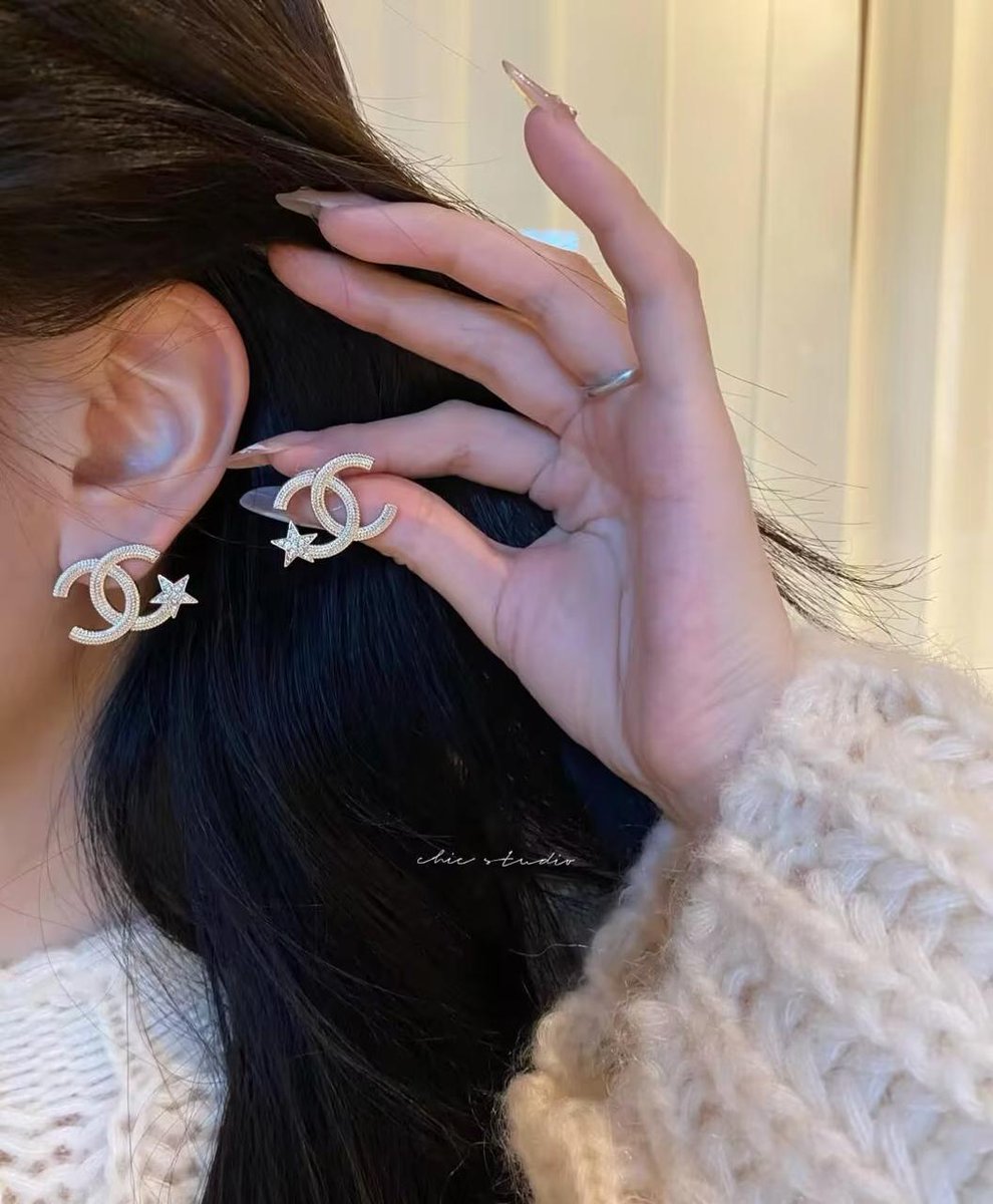 ushah0's tweet photo. ✨ New Collection Just Arrived at Trendy Fashion Online! ✨
🔥 Premium Quality
🔥 Trendy Designs
🔥 Affordable Prices
Don’t miss out on the styles everyone is talking about!
🛍️ Order now before stock runs out!
📩 Send us a DM to place your order
📞 Mobile / WhatsApp: 0566096041 https://t.co/frS09CKuwd