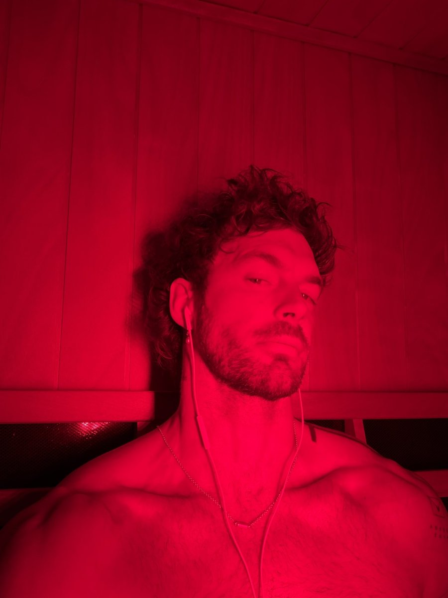 Christian Hogue tweet media