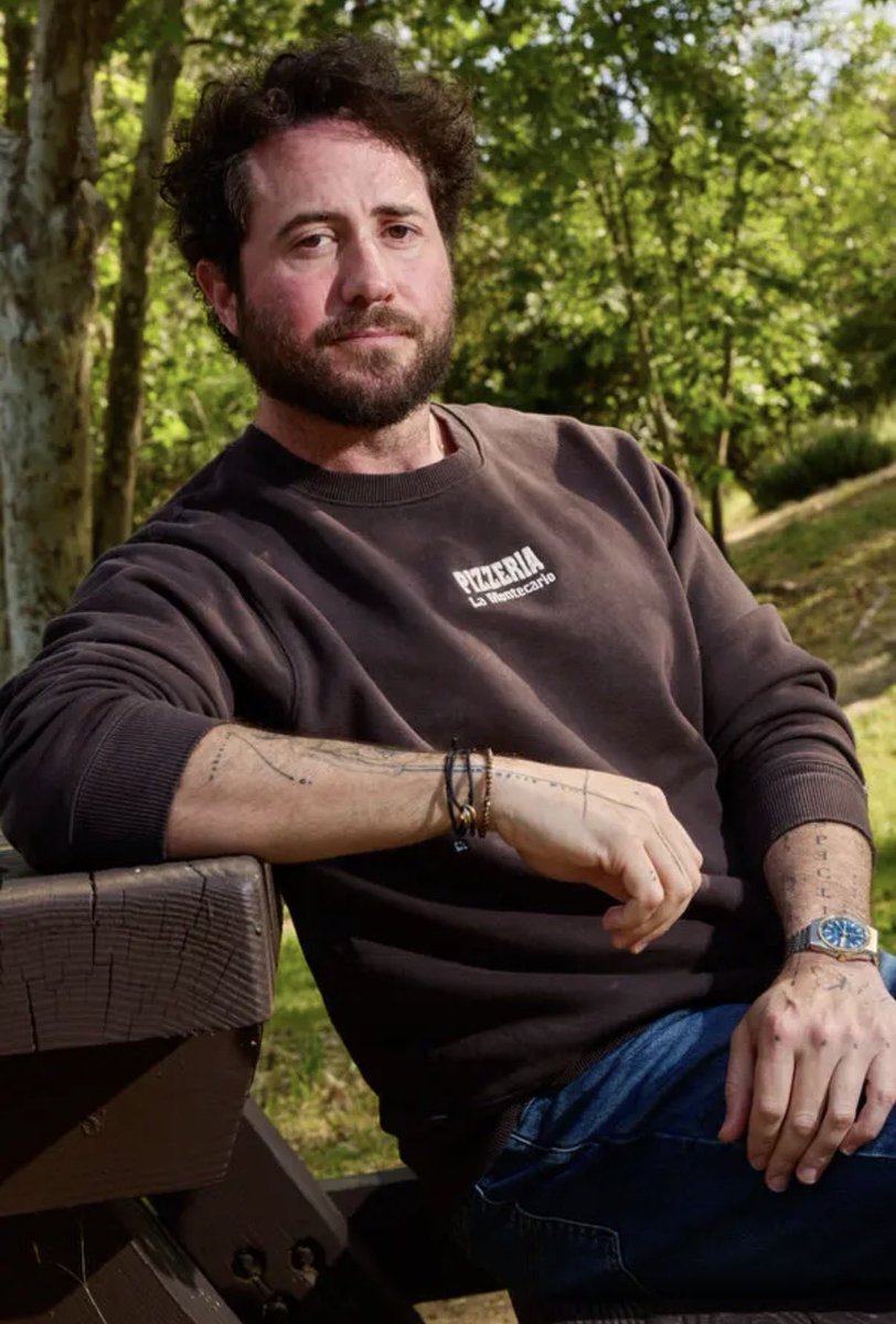 GrantBarnard tweet media