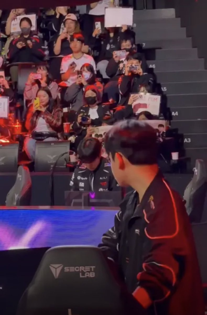 miz🫰🏼 tweet media