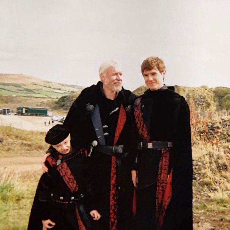 benny 🇵🇸🌈 | maekar targaryen's malewife tweet media