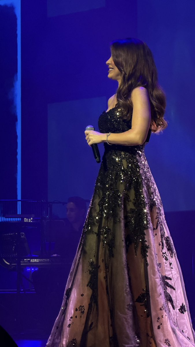 yaralb_lovers's tweet image. سفيرة الغناء العربي تتحدى الظروف .. 
وتضيف للأيام جمال يخطف الأنظار 🤍🤍

#يارا | #Yara