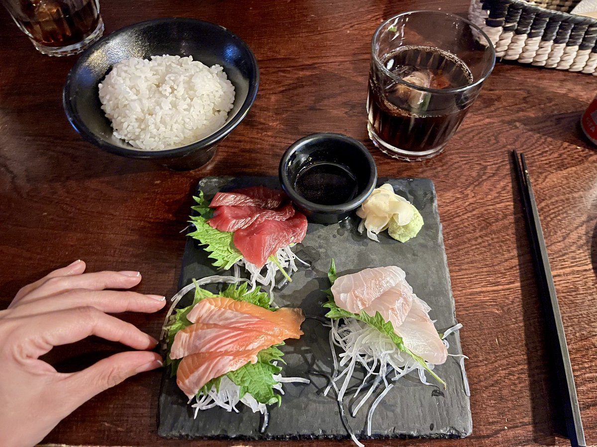 Mar of Steel 🖤💛 tweet media