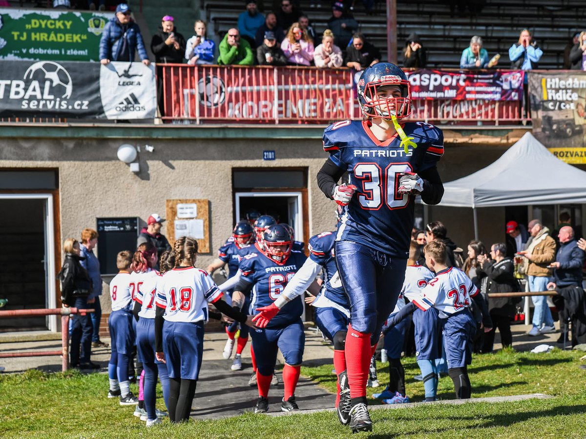 jony⚡️ tweet media