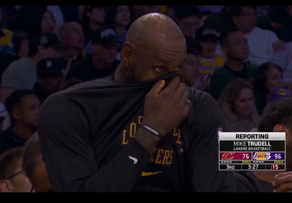 Mike sports tweet media